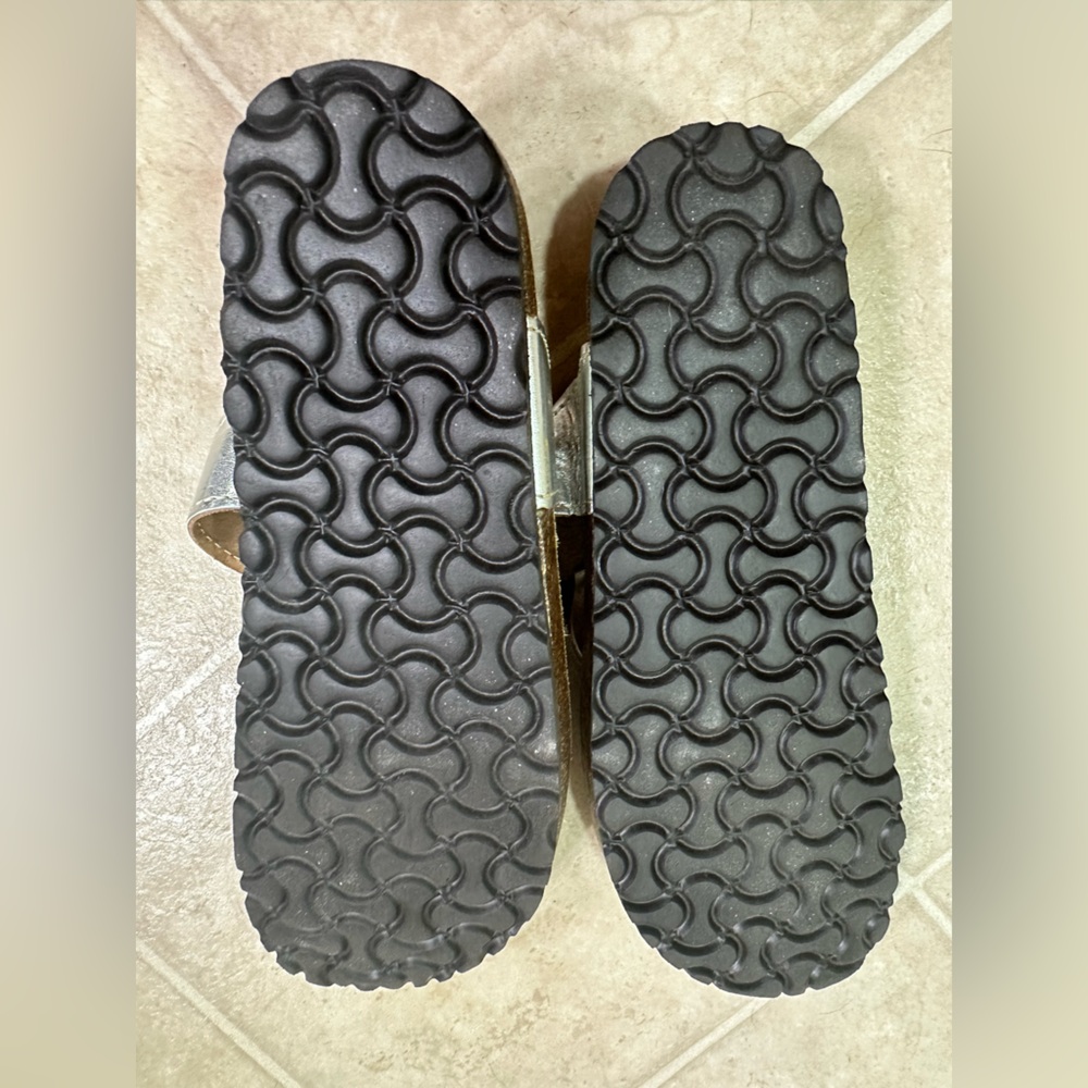 Women's Silver Cork Sole Sandals - Picture 8 of 9